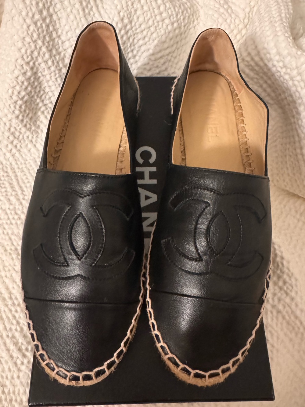 CHANEL Black Leather Espadrille Slip-Ons with Natural Jute Trim